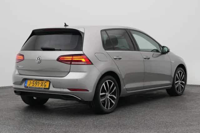 Volkswagen E-Golf (2020) thumbnail 7