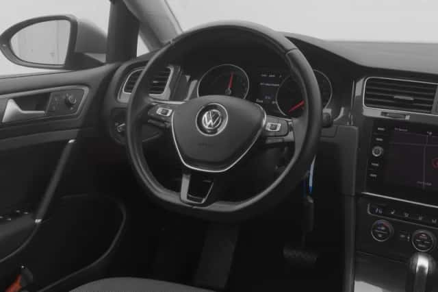Volkswagen E-Golf (2020) thumbnail 8