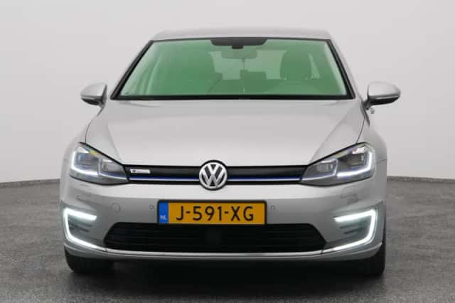 Volkswagen E-Golf (2020) thumbnail 10