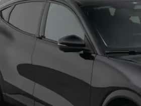 Ford Mustang (2021) thumbnail 24