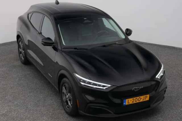 Ford Mustang (2021) thumbnail 25