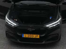 Ford Mustang (2021) thumbnail 32