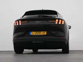 Ford Mustang (2021) thumbnail 37