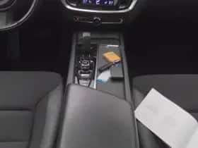Volvo V60 (2020) thumbnail 12