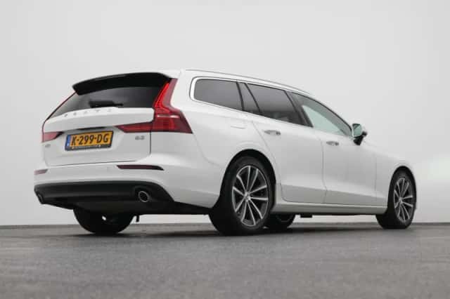 Volvo V60 (2020) thumbnail 16