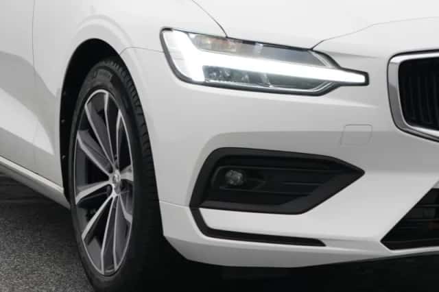 Volvo V60 (2020) thumbnail 17