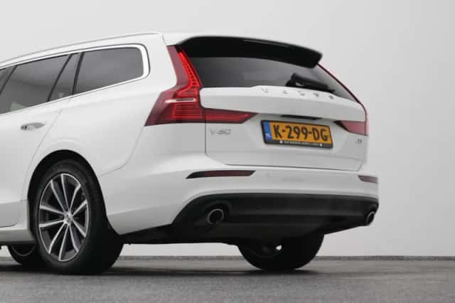 Volvo V60 (2020) thumbnail 22