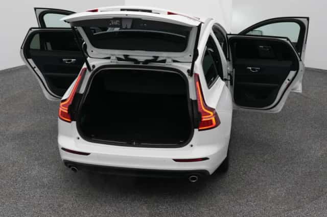 Volvo V60 (2020) thumbnail 29