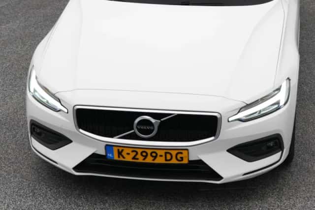 Volvo V60 (2020) thumbnail 30