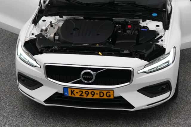 Volvo V60 (2020) thumbnail 31