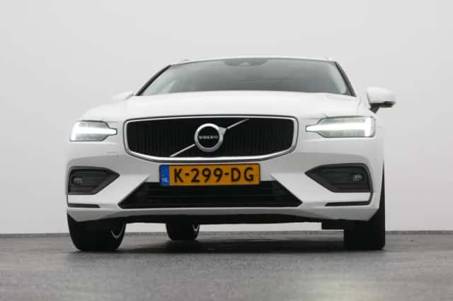 Volvo V60 (2020) thumbnail 35