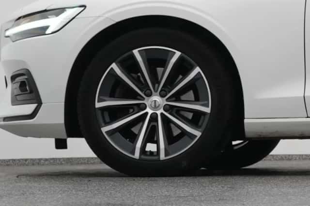 Volvo V60 (2020) thumbnail 39