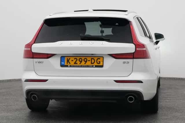 Volvo V60 (2020) thumbnail 10