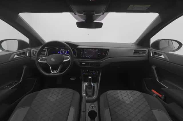 Volkswagen Taigo (2022) thumbnail 3