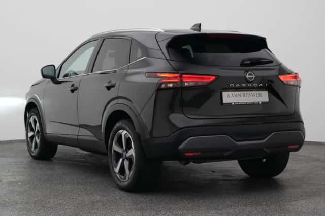 Nissan Qashqai (2022) thumbnail 5