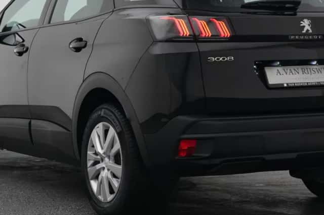 Peugeot 3008 (2021) thumbnail 18