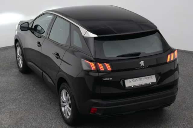 Peugeot 3008 (2021) thumbnail 25