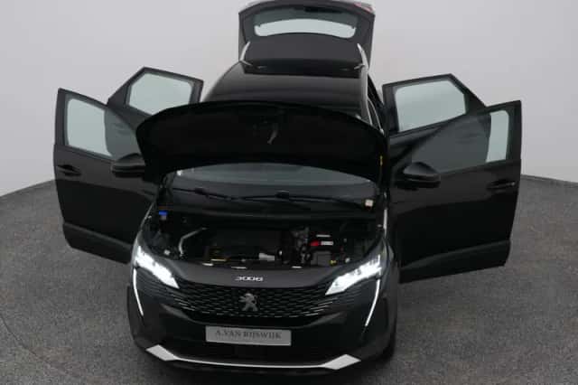 Peugeot 3008 (2021) thumbnail 27