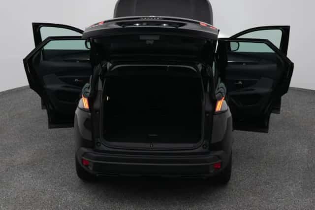 Peugeot 3008 (2021) thumbnail 29