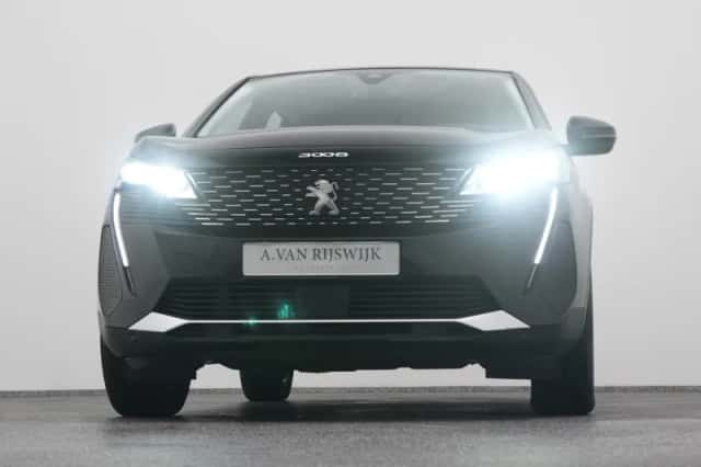 Peugeot 3008 (2021) thumbnail 35