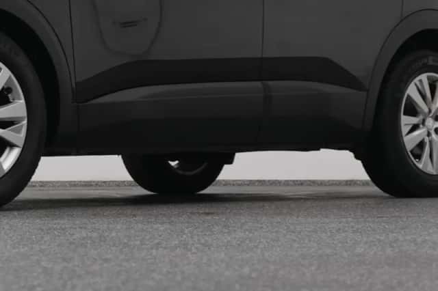 Peugeot 3008 (2021) thumbnail 37