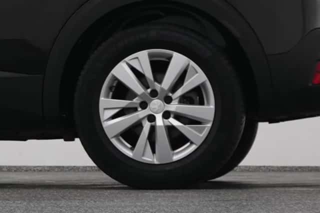 Peugeot 3008 (2021) thumbnail 40