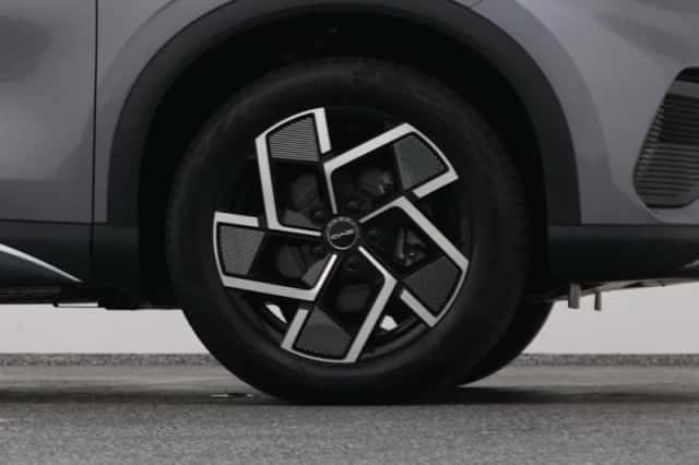 BYD Atto (2024) thumbnail 42