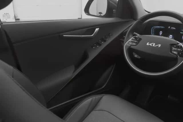 Kia Niro (2024) thumbnail 11