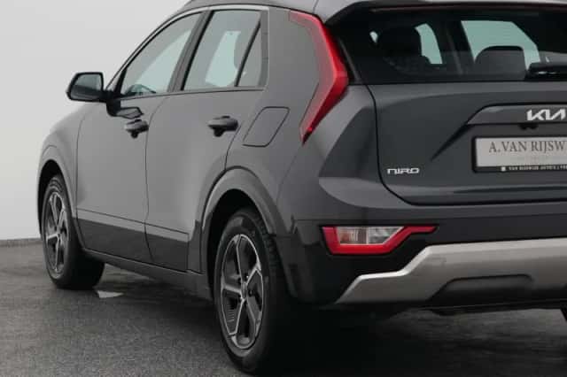 Kia Niro (2024) thumbnail 18