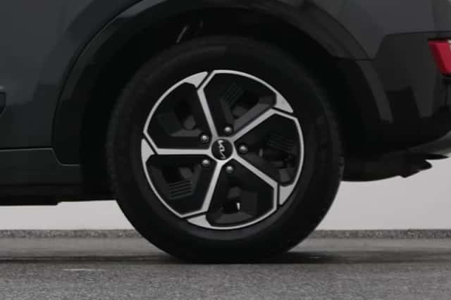 Kia Niro (2024) thumbnail 40