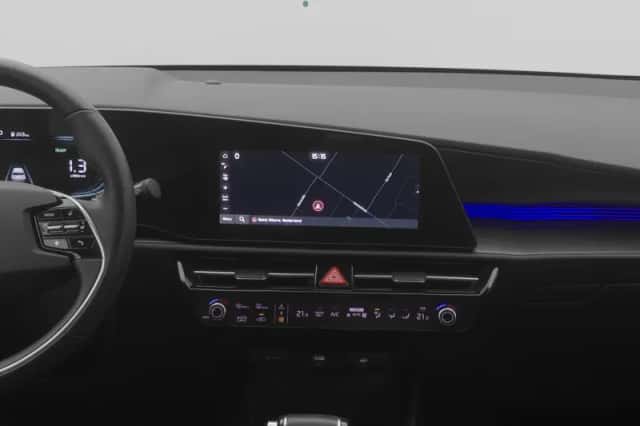 Kia Niro (2024) thumbnail 8
