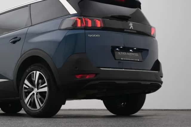 Peugeot 5008 (2022) thumbnail 22