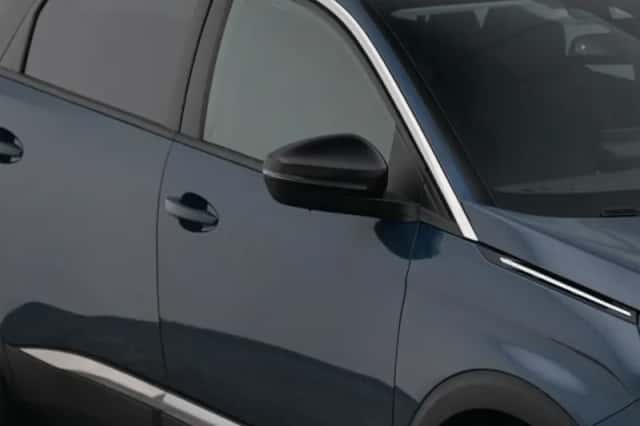 Peugeot 5008 (2022) thumbnail 23