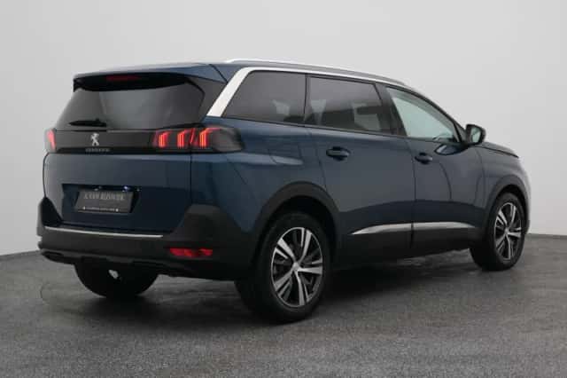 Peugeot 5008 (2022) thumbnail 6