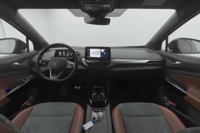 Volkswagen ID.4 (2020) thumbnail 3