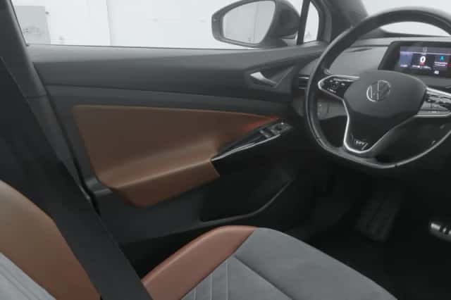 Volkswagen ID.4 (2020) thumbnail 12