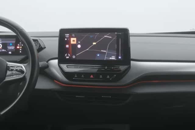 Volkswagen ID.4 (2020) thumbnail 9