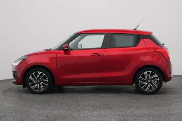 Suzuki Swift (2021) thumbnail 13