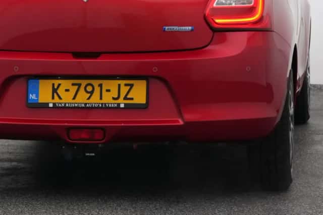 Suzuki Swift (2021) thumbnail 20