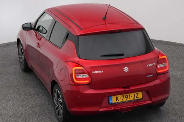 Suzuki Swift (2021) thumbnail 25
