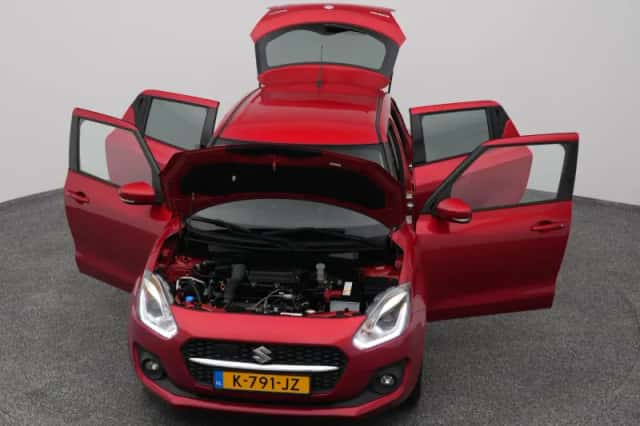 Suzuki Swift (2021) thumbnail 27