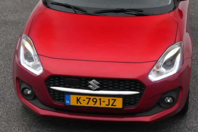 Suzuki Swift (2021) thumbnail 30