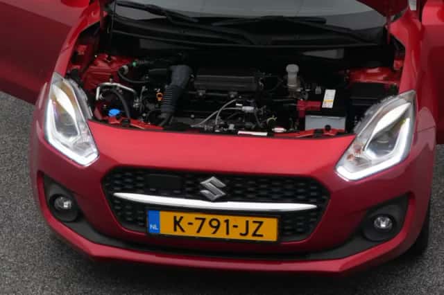 Suzuki Swift (2021) thumbnail 31