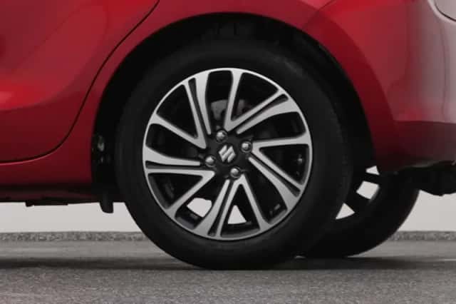 Suzuki Swift (2021) thumbnail 40