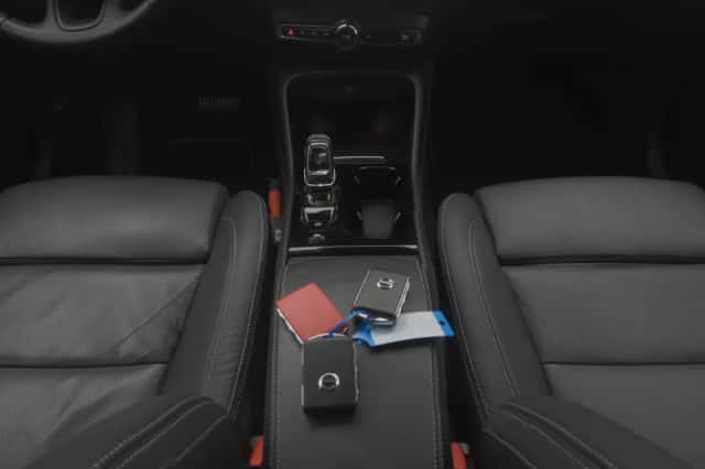 Volvo XC40 (2020) thumbnail 12