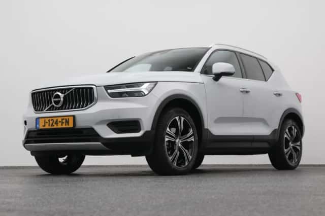 Volvo XC40 (2020) thumbnail 15