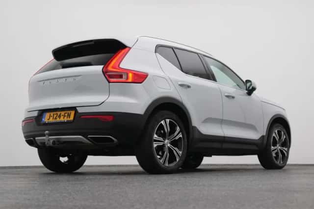 Volvo XC40 (2020) thumbnail 16
