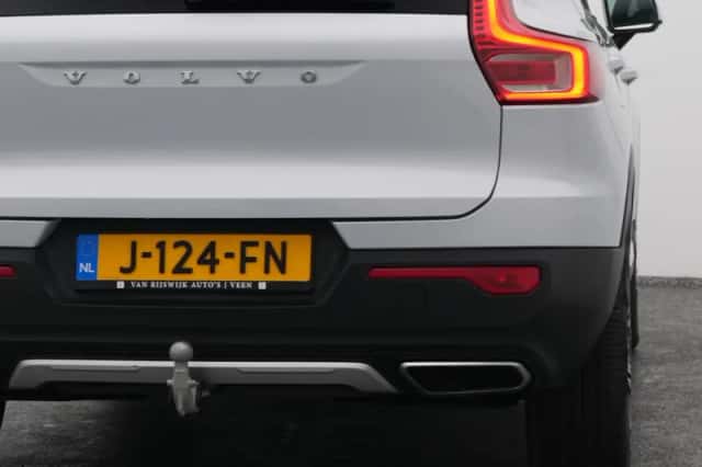 Volvo XC40 (2020) thumbnail 20