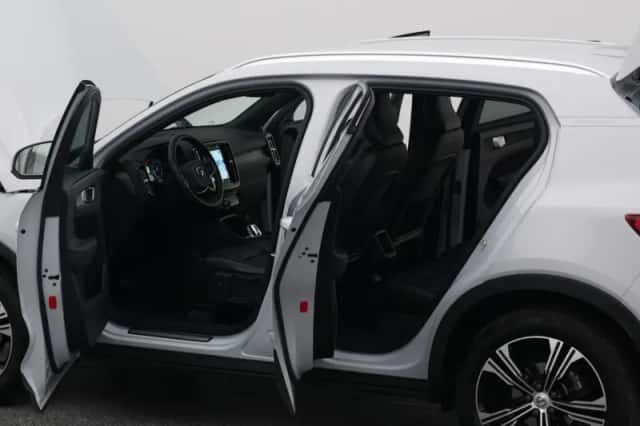 Volvo XC40 (2020) thumbnail 33