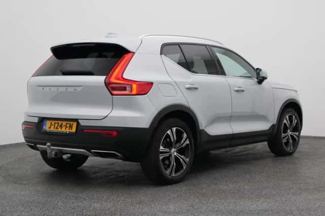 Volvo XC40 (2020) thumbnail 6